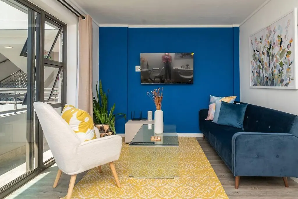 Apartment In The Heart Of Town Cape Town 0*,  South Africa