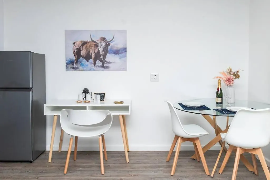 Apartment In The Heart Of Town Cape Town