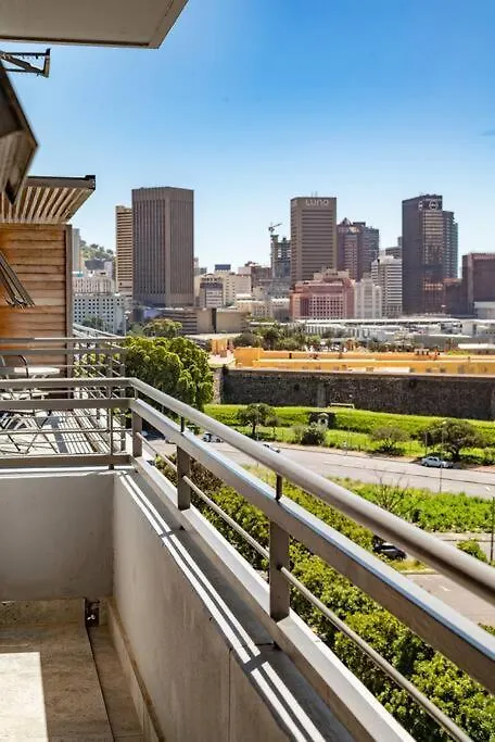 Apartment In The Heart Of Town Cape Town
