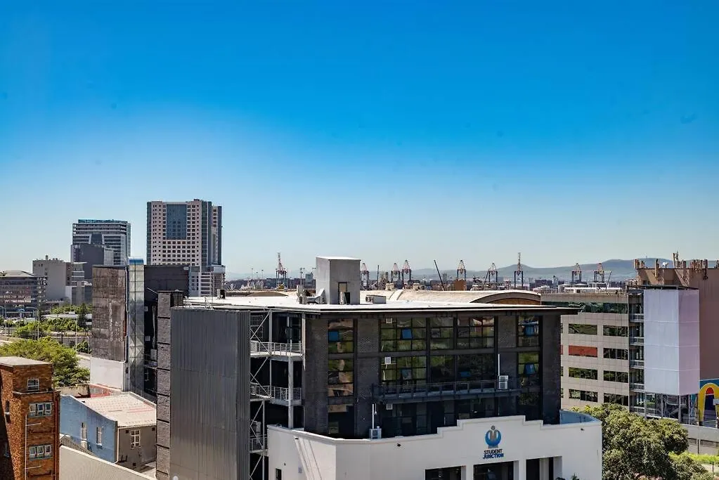 Apartment In The Heart Of Town Cape Town