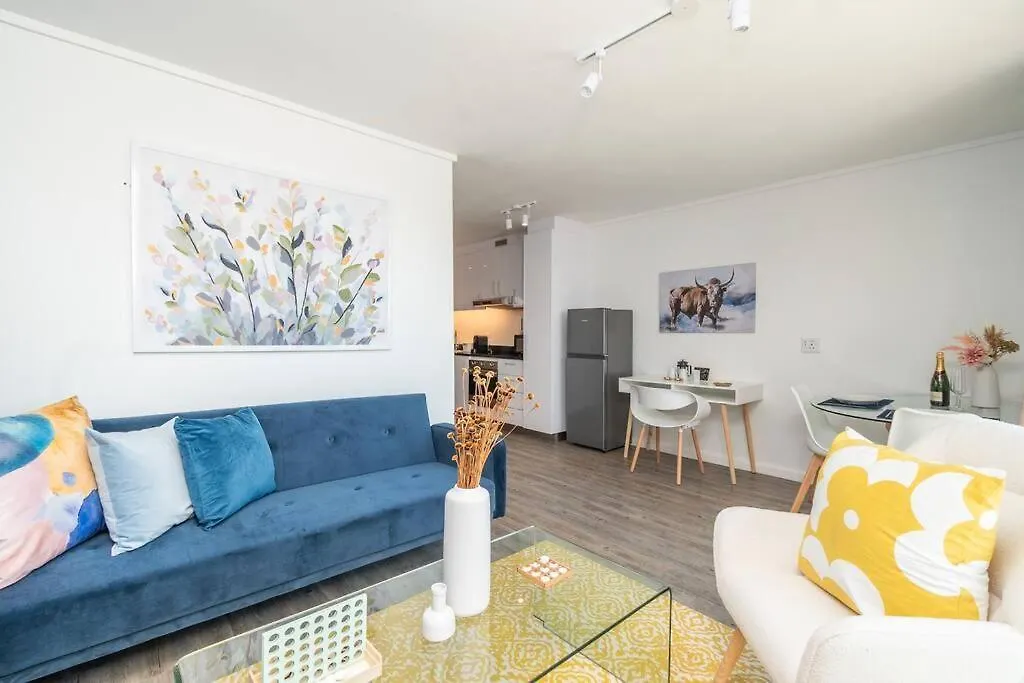 Apartment In The Heart Of Town Cape Town